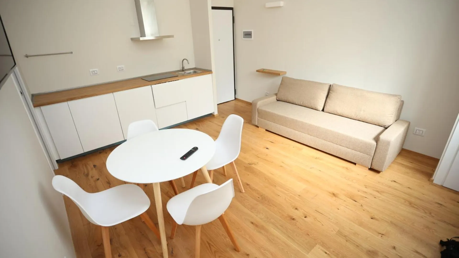 Cozy Loft In Charme Position - Brera Moscova Apartment Milan